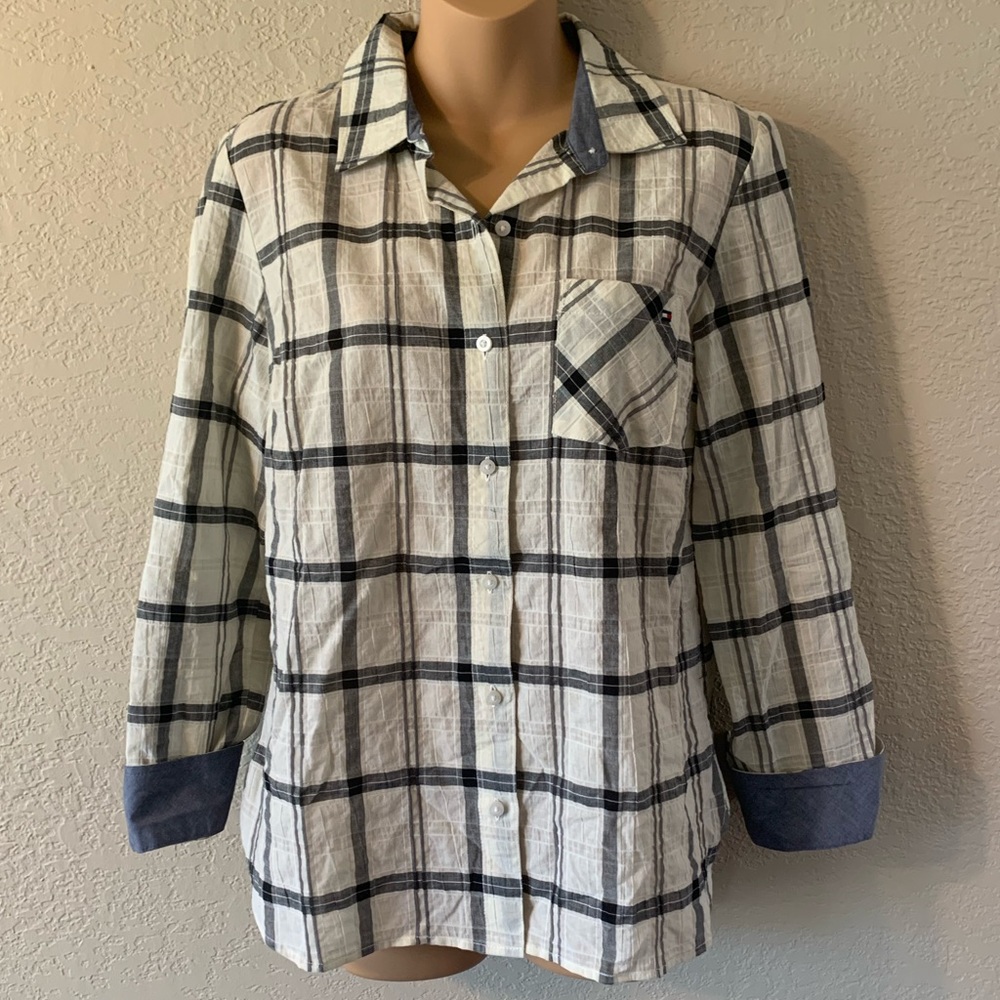 NWOT, Tommy Hilfiger, long sleeve button up blouse, size S, cream/navy